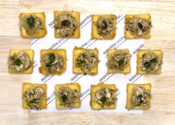 polenta bite with truffled mushrooms (gf)(vegan option) (each)