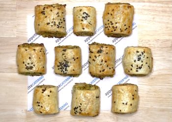 vegan sausage roll (vegan)(halal) (each)