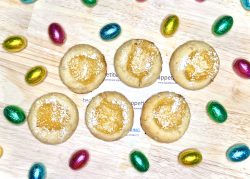 Easter lemon curd biscuit (2 per serve)